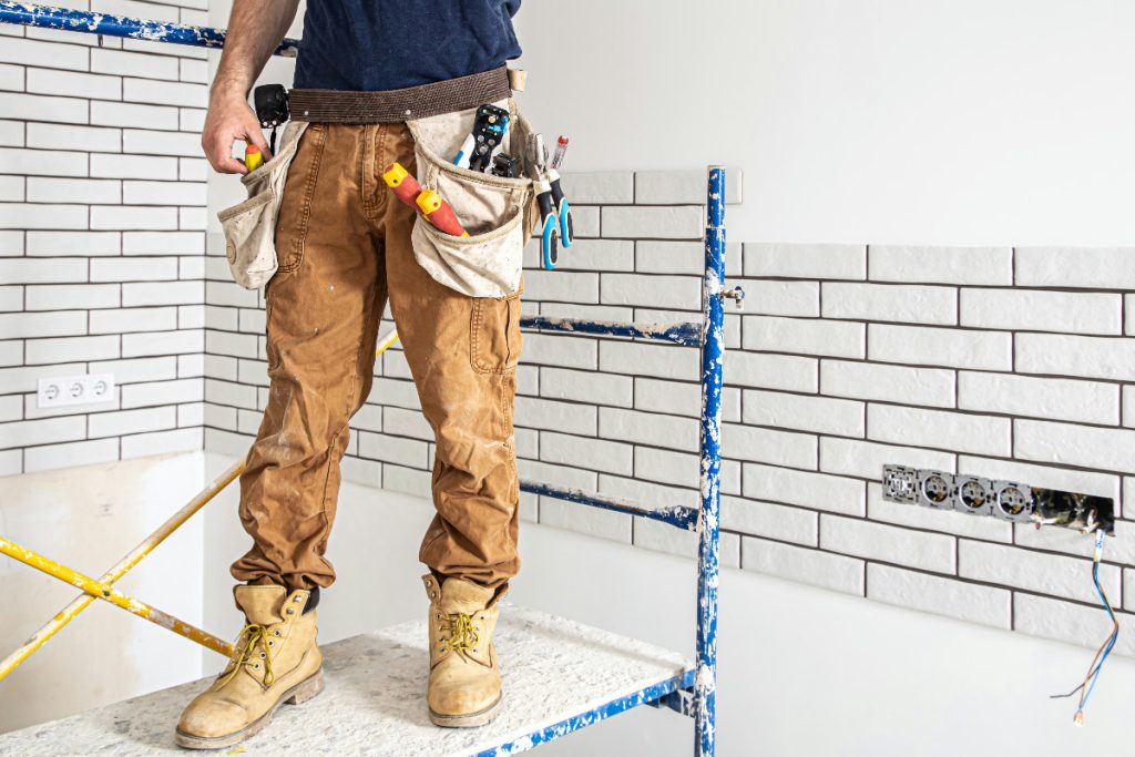 Bagno come nuovo senza togliere le piastrelle: le tecniche rapide per impermeabilizzare subito